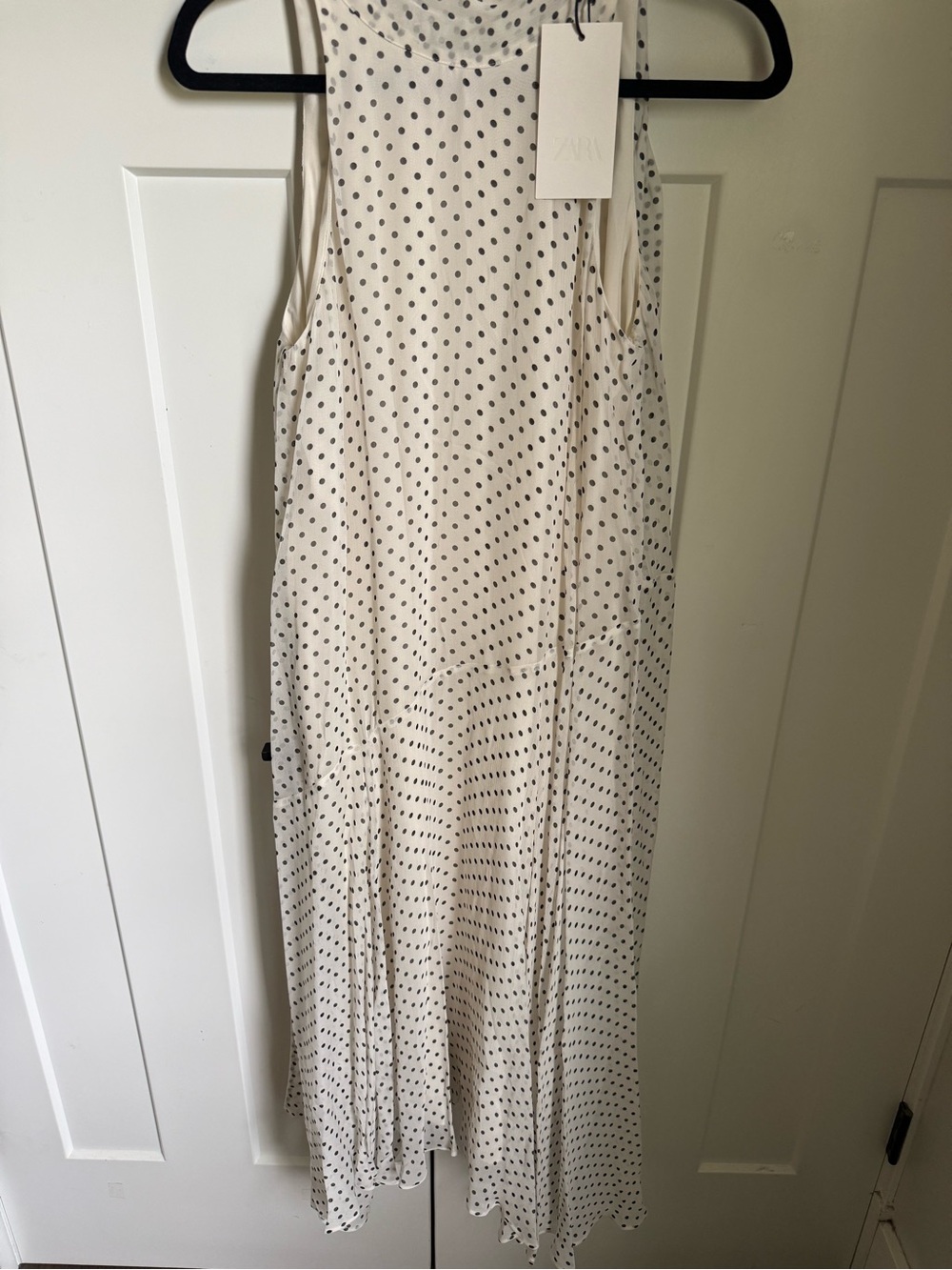 NWT Zara ZW Collection polka dot halter dress with an asymmetrical hem. Size S. - Picture 5 of 11